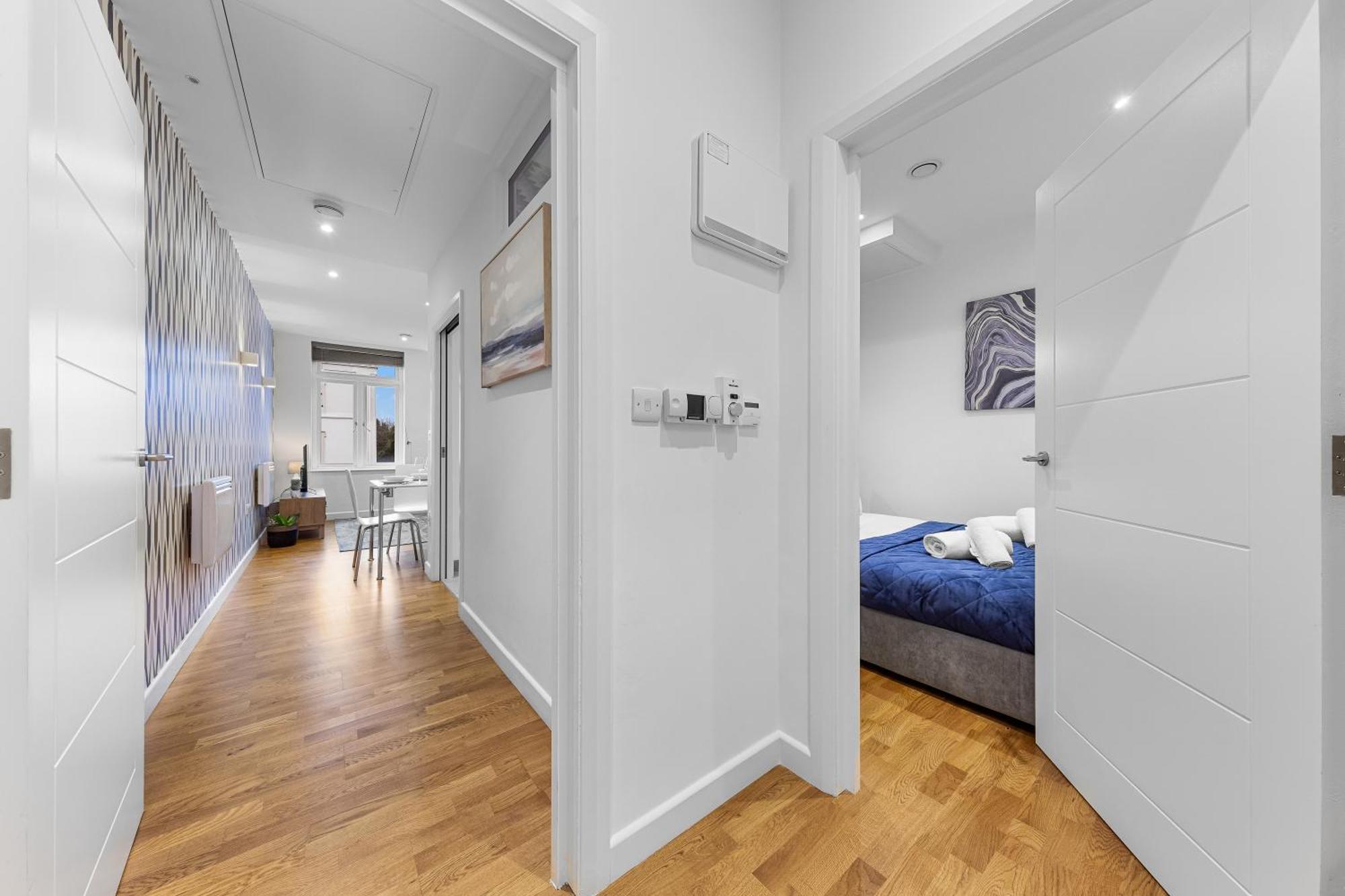 Apartamento Modern One Bedroom Flat - Near Heathrow, Windsor Castle, Thorpe Park - Staines Tw18
